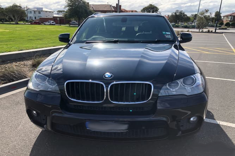 BMW X  Black