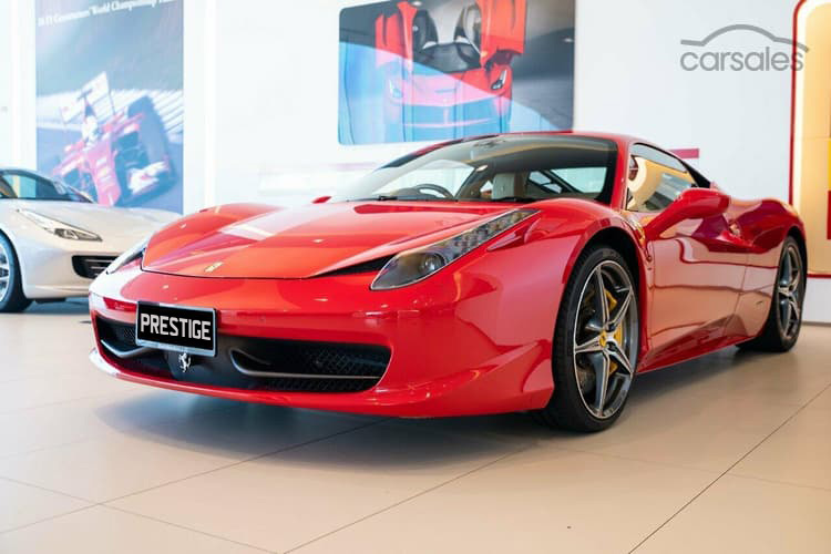 Ferrari  Italia  Red  N