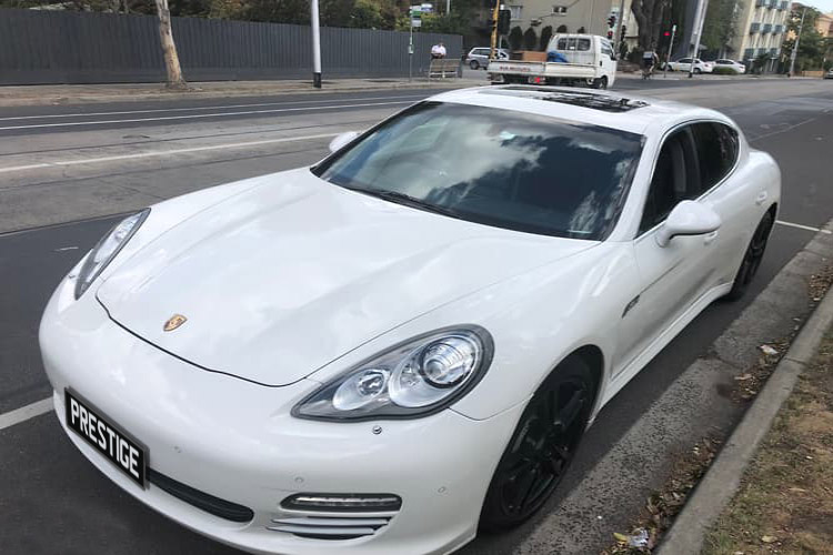 Porsche Panamera S   N
