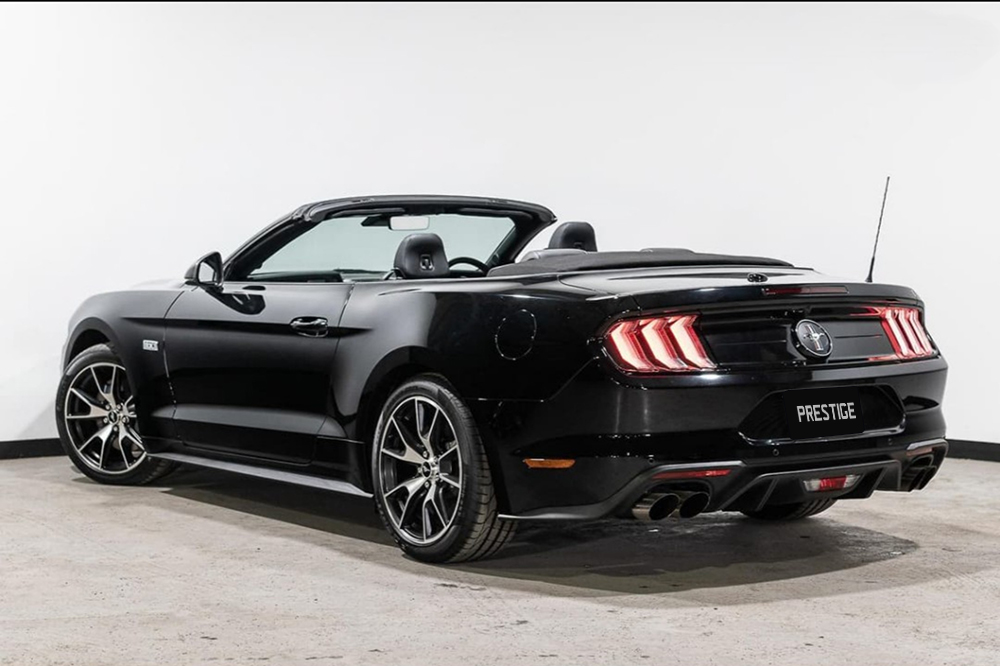 Ford Mustang Convertible Website