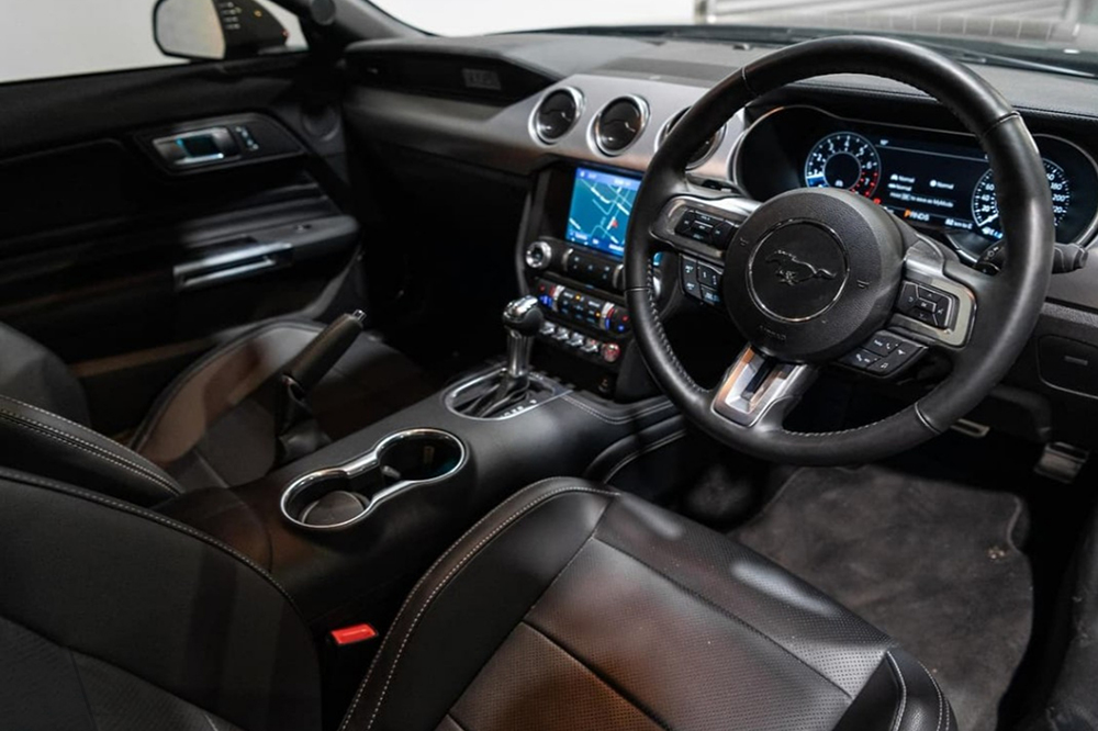 Ford Mustang Convertible Website