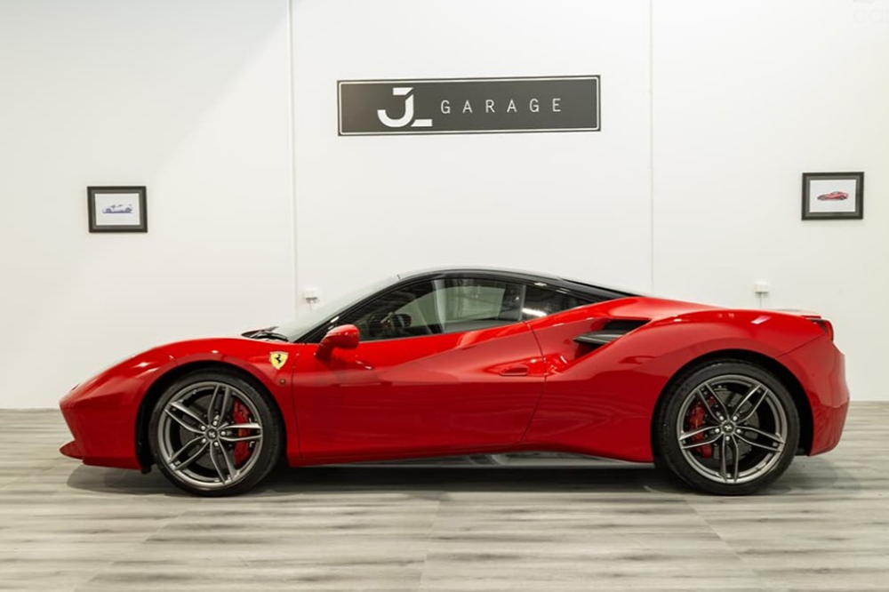 Ferrari 488 GTB Hire Ferrari 488 GTB Hire