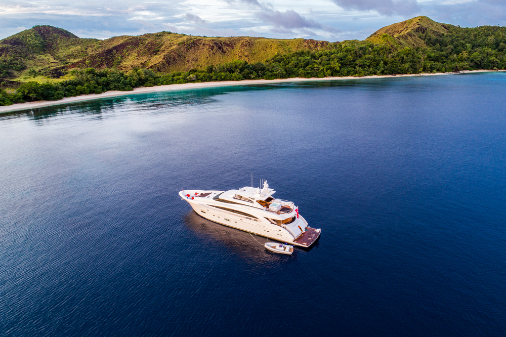 Yacht-Paradise-05 Yacht-Paradise-05