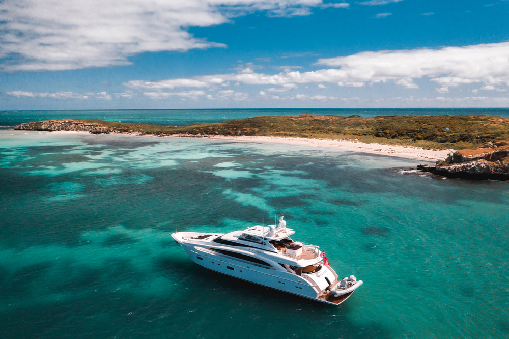 Yacht-Paradise-06 Yacht-Paradise-06