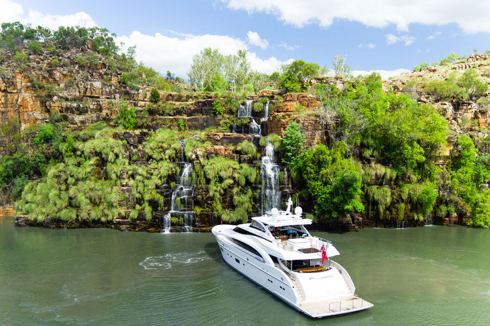 Yacht-Paradise-07 Yacht-Paradise-07