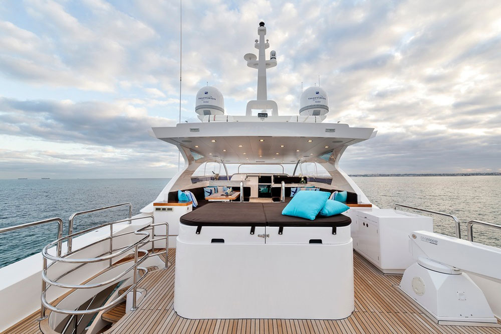 Yacht-Paradise-10 Yacht-Paradise-10
