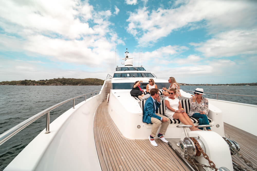 Oscar-2-Yacht-Hire-Sydney-04