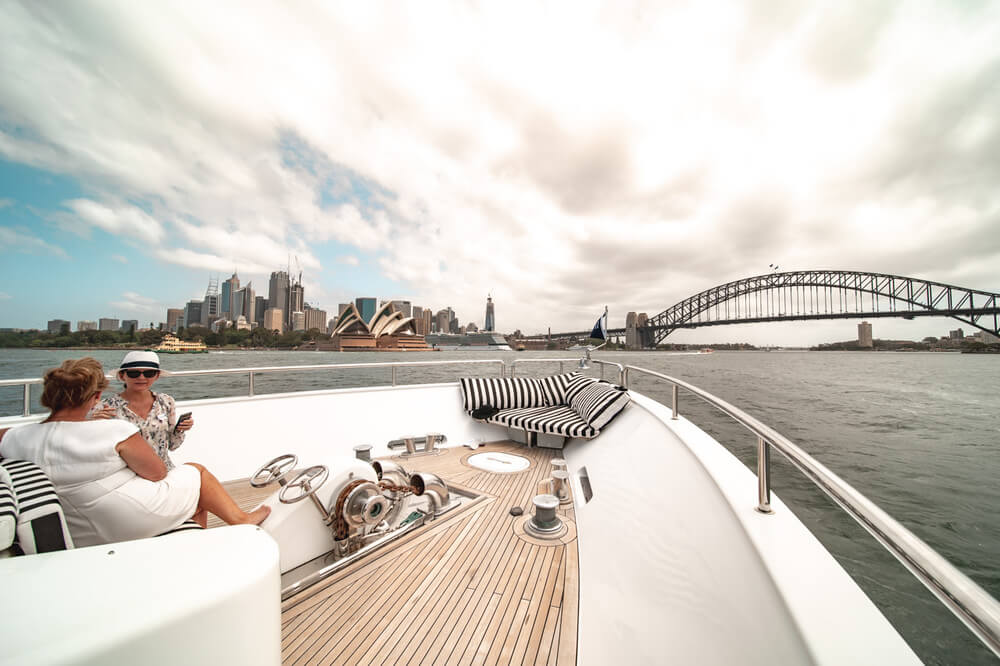 Oscar-2-Yacht-Hire-Sydney-05