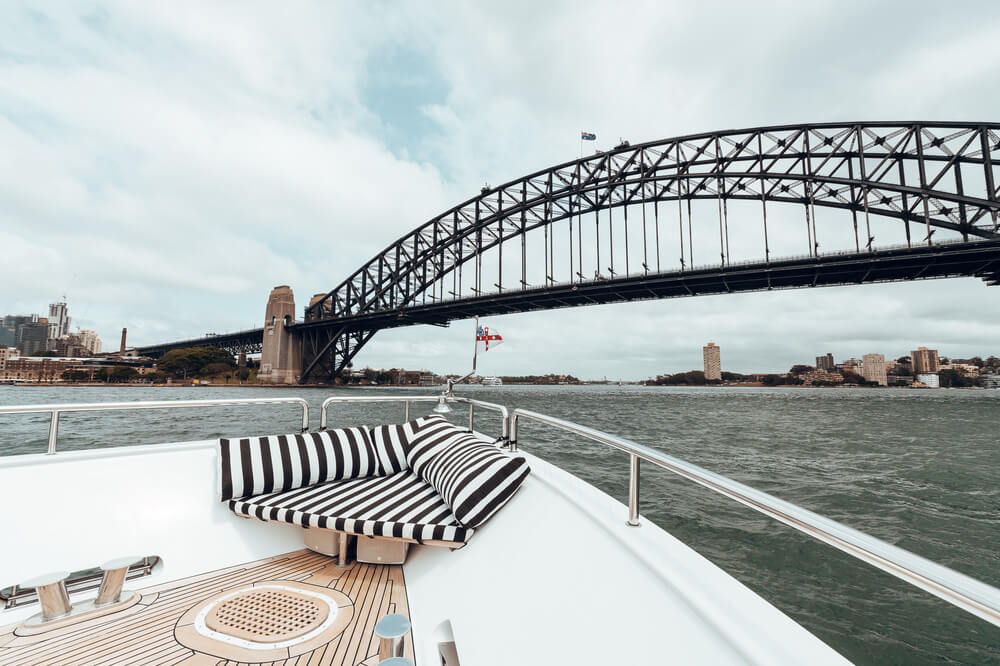 Oscar-2-Yacht-Hire-Sydney-07