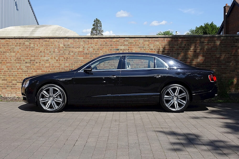 Bentley-Flying-Spur-Black-Car-Hire-Sydney-03