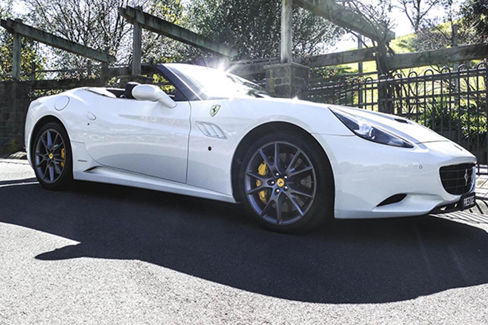 Wedding-Car-Hire-15