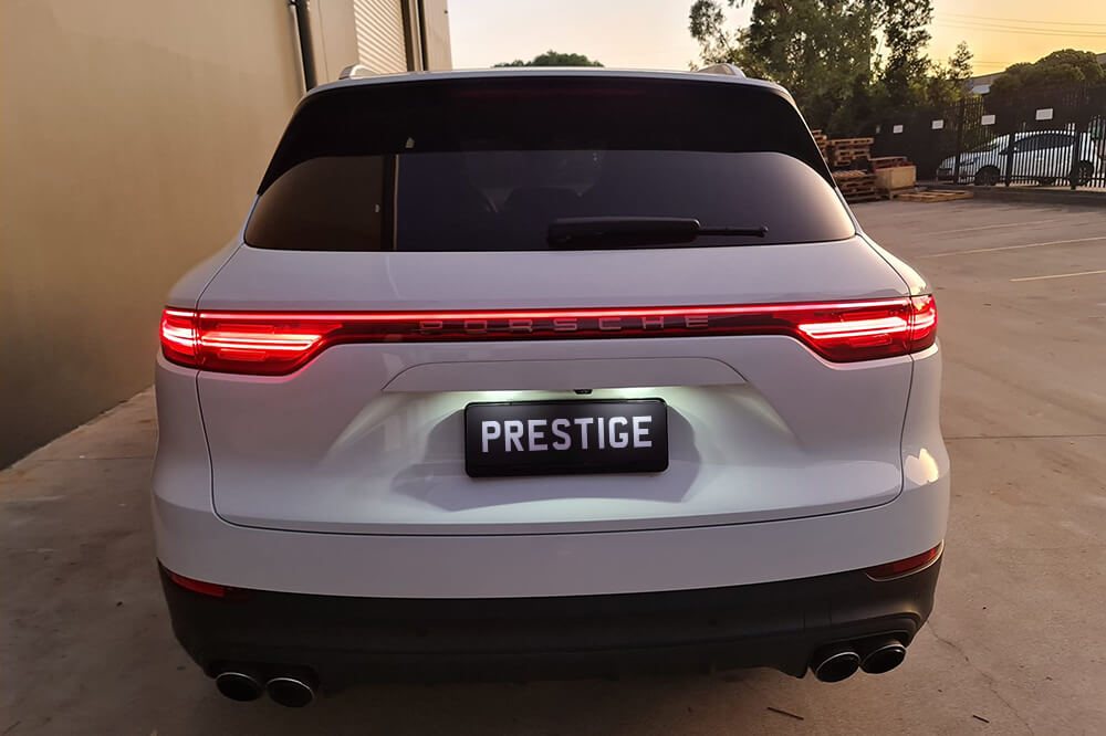 Porsche-Cayenne-Car-Hire-Plumpton-04