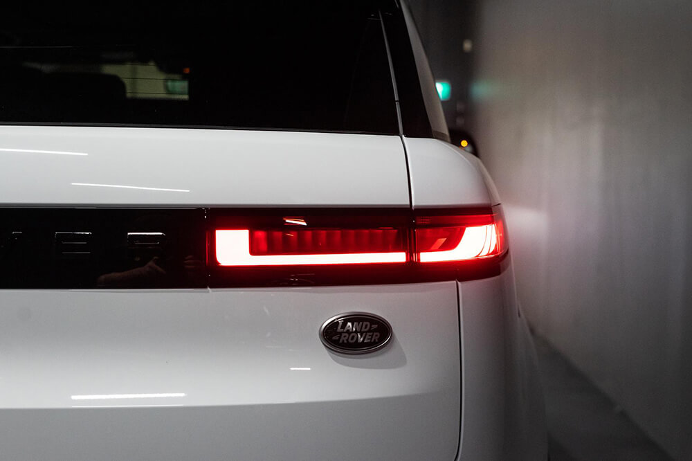 Range-Rover-Sport-SUV-Car-Hire-Dundass-03 Range-Rover-Sport-SUV-Car-Hire-Dundass-03