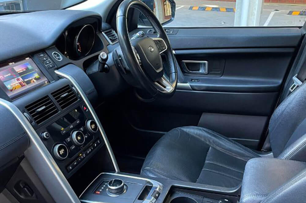 Range-Rover-Discovery-Car-Hire-Perth-06 Range-Rover-Discovery-Car-Hire-Perth-06