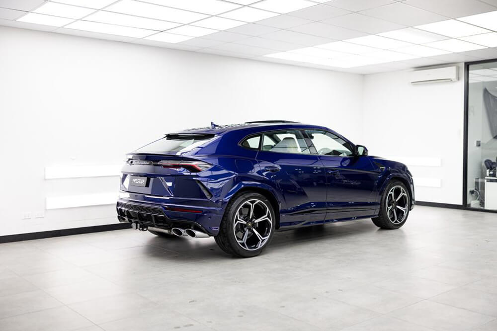 Lamborghini-Urus-Car-Hire-Brisbane-03 Lamborghini-Urus-Car-Hire-Brisbane-03