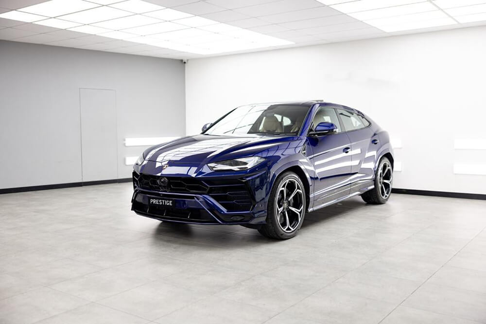 Lamborghini-Urus-Car-Hire-Brisbane-05 Lamborghini-Urus-Car-Hire-Brisbane-05