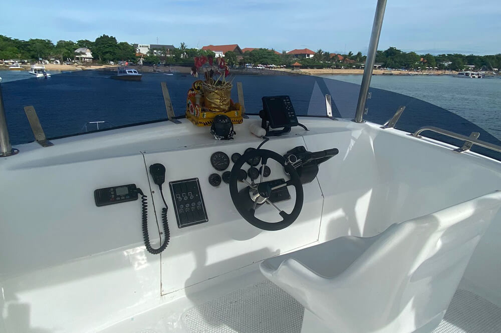 Monohull-Mironia-14