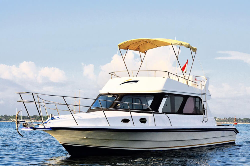 Monohull-RS-02 Monohull-RS-02