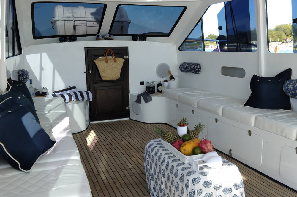 Monohull-SK-07 Monohull-SK-07