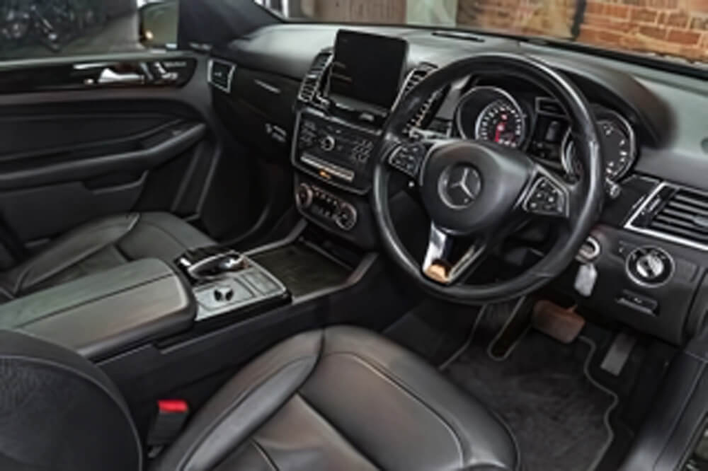 Mercedes-Benz-SUC-Car-Hire-Narre-Warren-04
