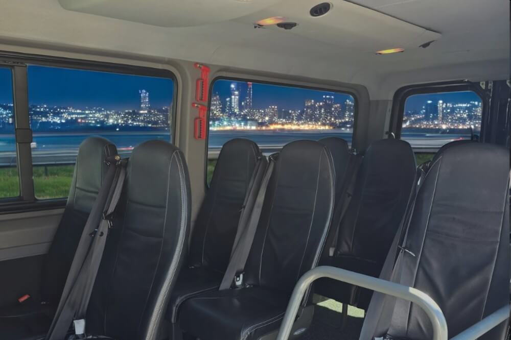 Mercedes-Benz-Sprinter-SUV-Car-Hire-Melbourne-04 Mercedes-Benz-Sprinter-SUV-Car-Hire-Melbourne-04