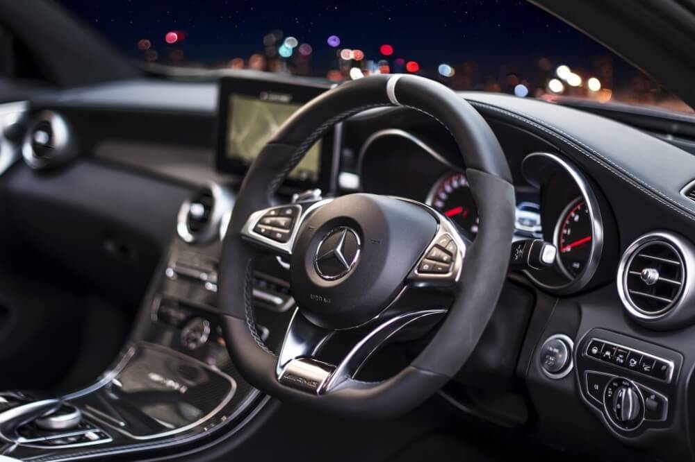 Mercedes-AMG-C63-Coupe-Car-Hire-Byron-Place-04 Mercedes-AMG-C63-Coupe-Car-Hire-Byron-Place-04