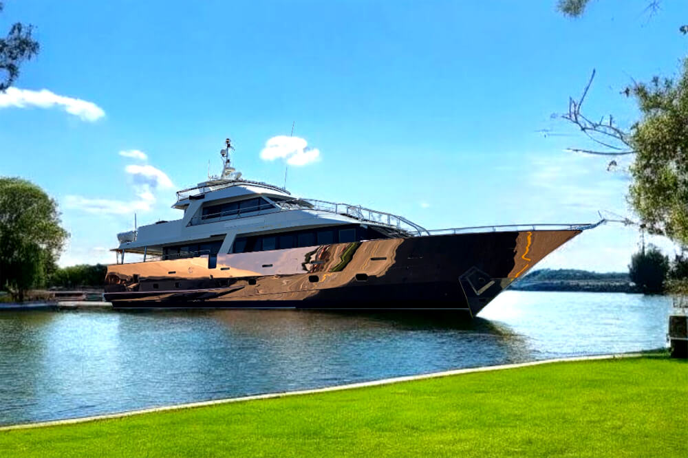 Luxury Yacht Hire in Australia