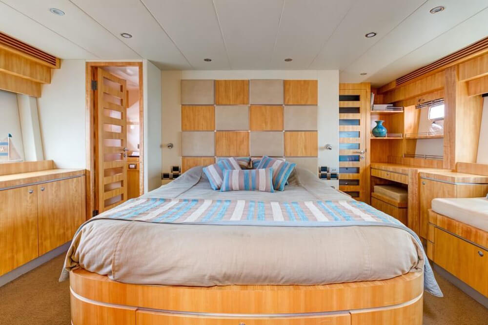 Aquabay-Yacht-Hire-Sydney-06 Aquabay-Yacht-Hire-Sydney-06
