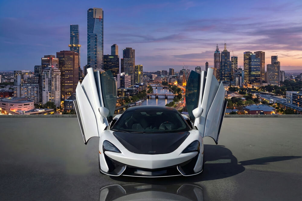 McLaren-570GT-White-Supercar-Hire-Docklands-02